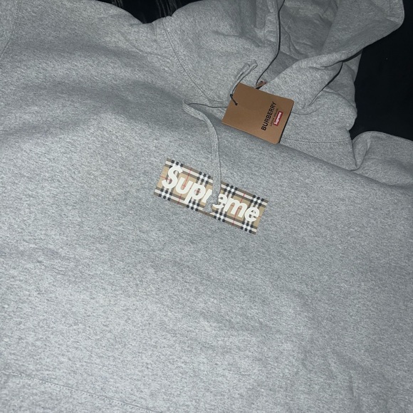 Burberry Gray Sweater Classic Design